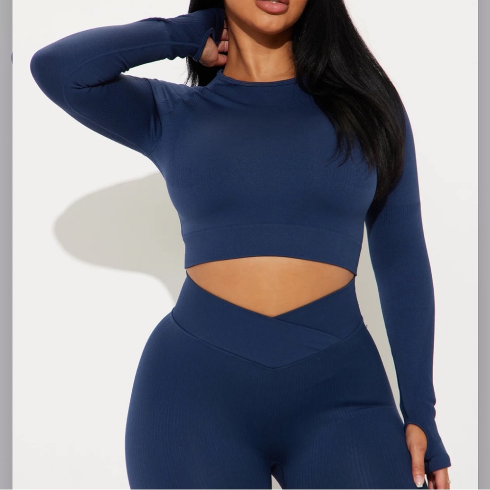 Navy Blue Long Sleeve Crop Top